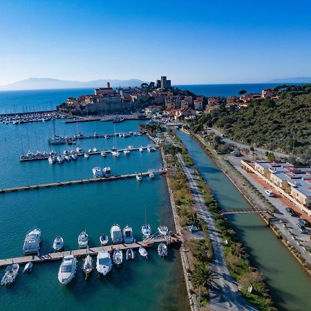 Affitti Brevi Toscana - La Vista Sul Porto ตาลาโมเน ภายนอก รูปภาพ