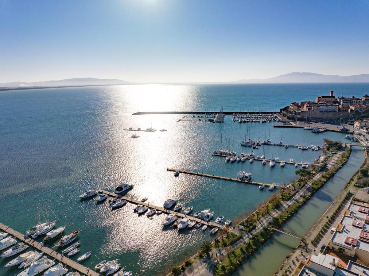 Affitti Brevi Toscana - La Vista Sul Porto ตาลาโมเน ภายนอก รูปภาพ