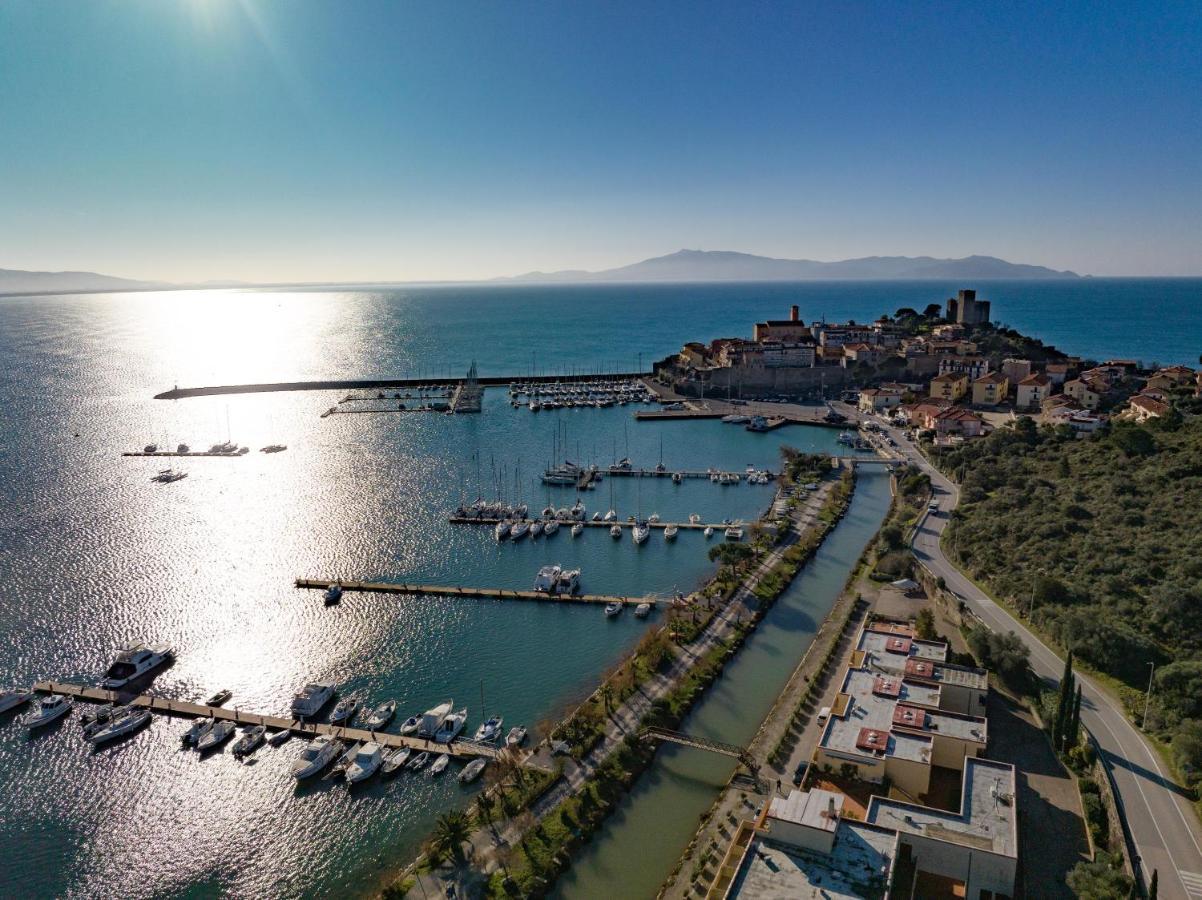 Affitti Brevi Toscana - La Vista Sul Porto ตาลาโมเน ภายนอก รูปภาพ